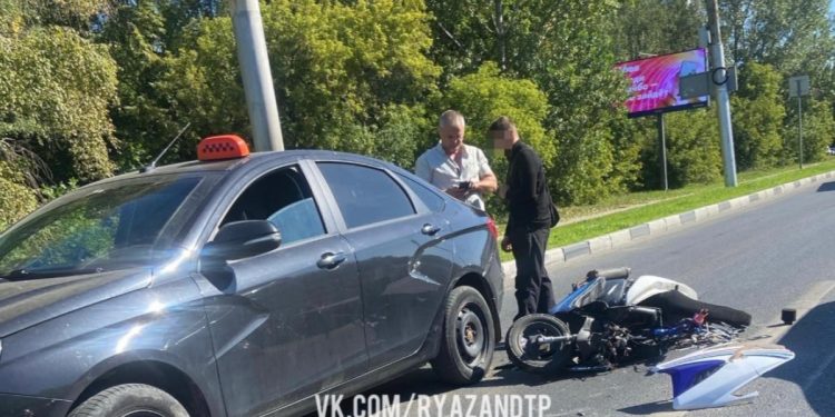 В Рязани в ДТП угодил водитель скутера