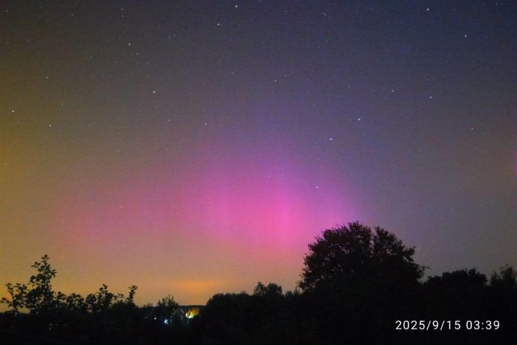 Над Рязанской областью в ночь на 15 сентября запечатлели северное сияние