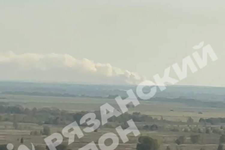 Под Рязанью заметили густой столб дыма