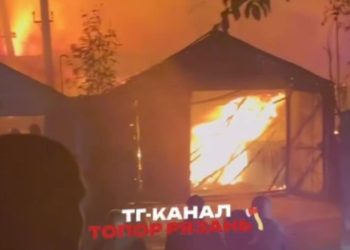 В Рязанском районе произошел крупный пожар