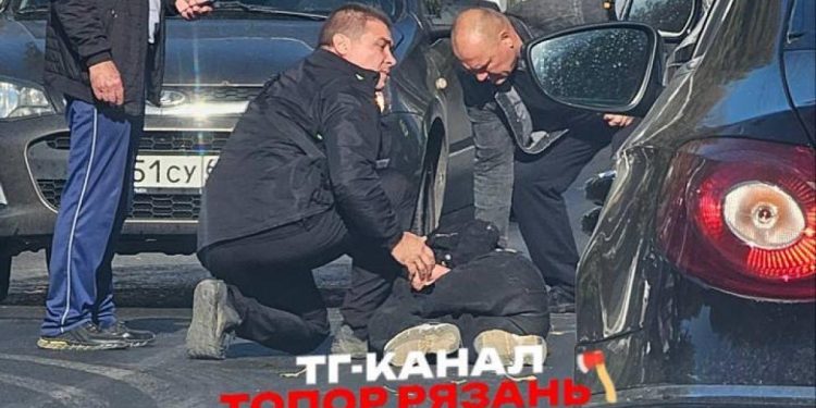 В рязанском Приокском сбили девушку