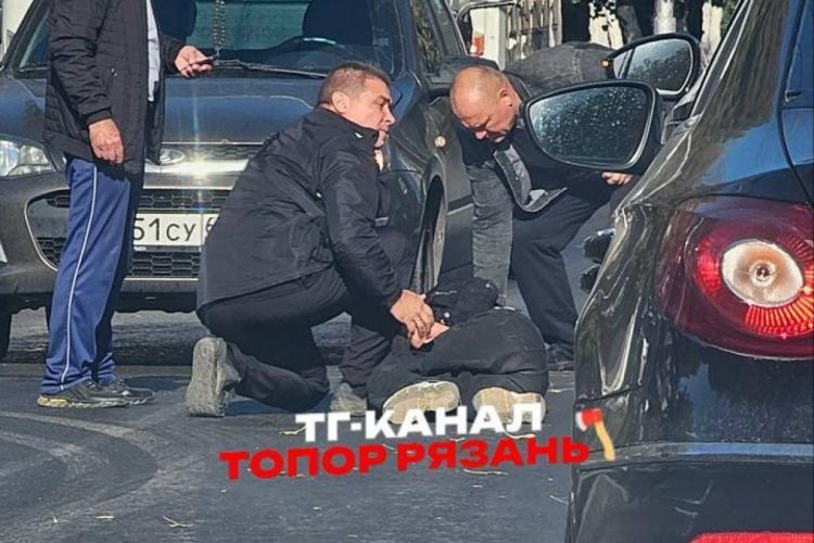 В рязанском Приокском сбили девушку