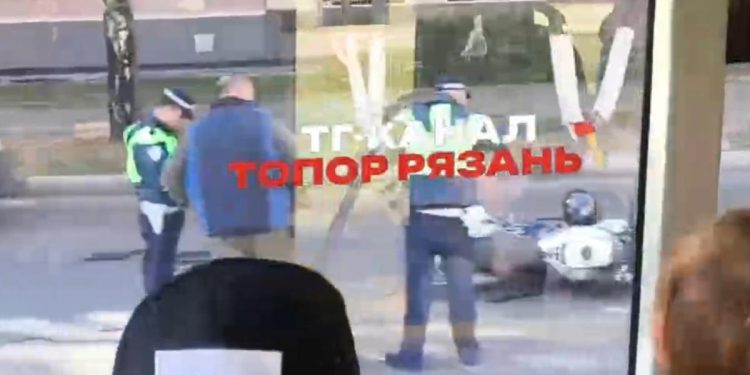 На улице Интернациональной произошло ДТП с участием мотоциклиста