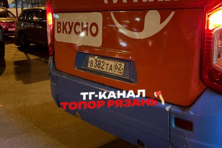 Рязанцы пожаловались на неподобающее поведение водителя маршрутки №62