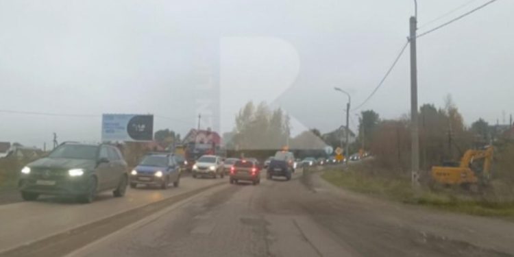 Рязанские водители сообщили о невозможности выехать из Дядькова из-за ремонтных работ