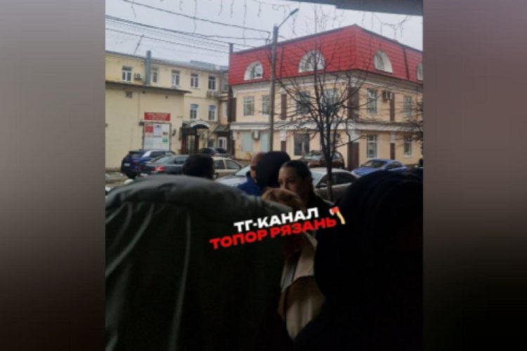 Рязанский ТРЦ "Малина" эвакуировали 12 ноября