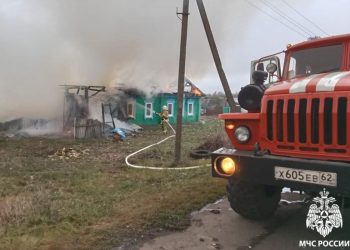 Причиной пожара в доме в Сараевском районе стало неосторожное обращение с огнем при курении