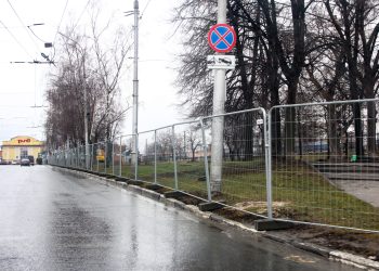 Около рязанского вокзала "Рязань-2 начались работы по установке стелы «Город трудовой доблести» Около рязанского вокзала «Рязань-2 начались работы по установке стелы «Город трудовой доблести»