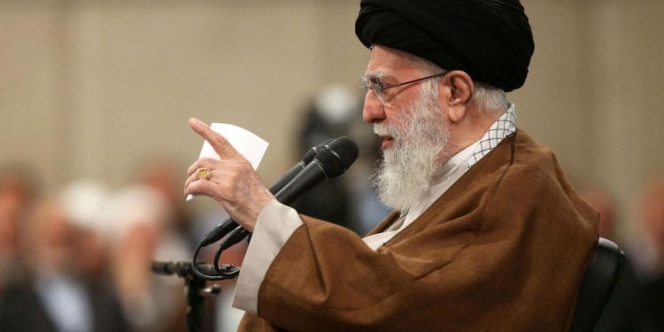 От ракетных ударов погиб глава Ирана Али Хаменеи