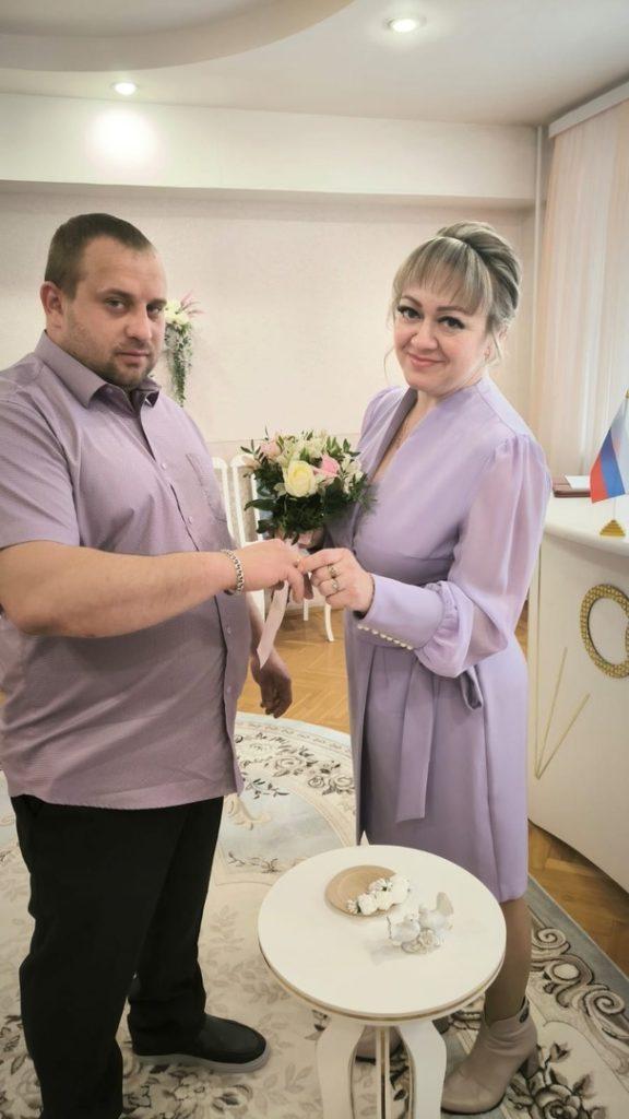 Рязанский ЗАГС поделился фото молодоженов, заключивших союз на прошедшей неделе
