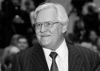 На 71-году жизни скончался кинорежиссер "Мастера и Маргариты" Юрий Кара На 71-году жизни скончался кинорежиссер «Мастера и Маргариты» Юрий Кара