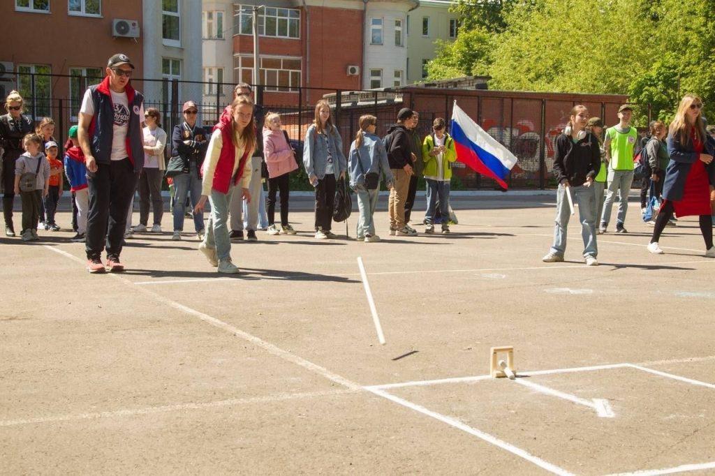 Мэрия Рязани поделилась снимками с фестиваля городошного спорта "Возвращение городков"