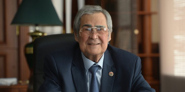 В возрасте 79 лет умер бывший губернатор Кемеровской области Аман Тулеев