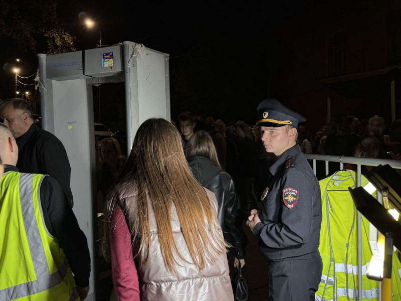 100 полицейских обеспечили рязанцам безопасность на День города