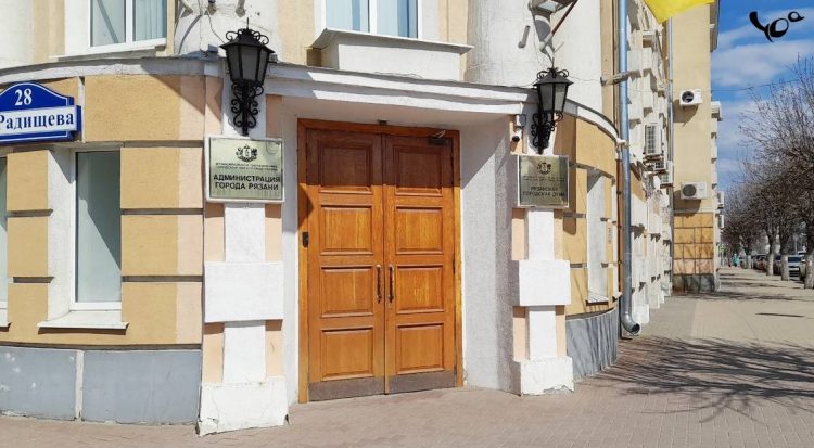 Рязанскому мэру Артемову внесли представление из-за аварийного дома на улице Дачной