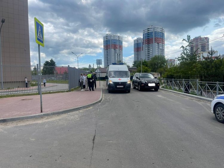 На улице Окской 35-летняя женщина-водитель сбила 8-летнего ребенка