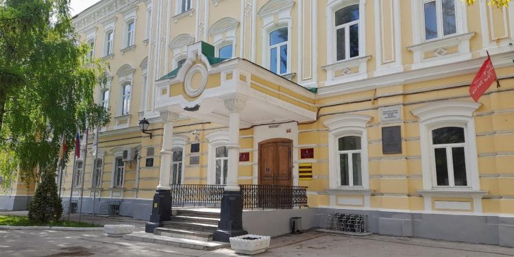 Утверждены три кандидата на должность ректора РГУ имени Есенина