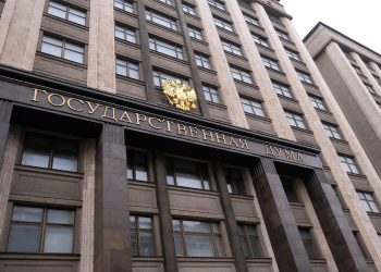 Госдуму возмутило высказывание рязанской чиновницы Суворовой о том, что "ребенок кормит сам себя" Госдуму возмутило высказывание рязанской чиновницы Суворовой о том, что «ребенок кормит сам себя»