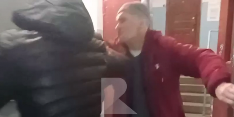 Рязанские подростки избили пенсионера