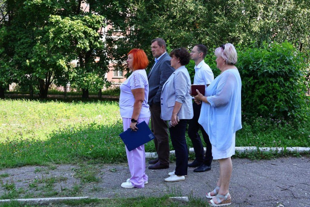 Мэр Рязани Артемов проконтролировал ход подготовки к новому учебному году в школе №67
