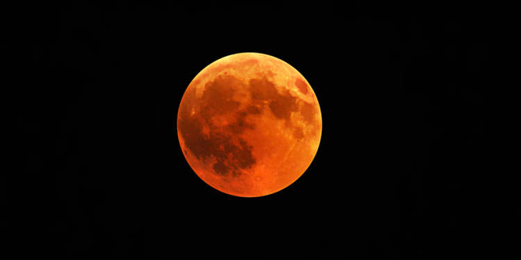 7 сентября рязанцы смогут увидеть в небе Кровавую Луну