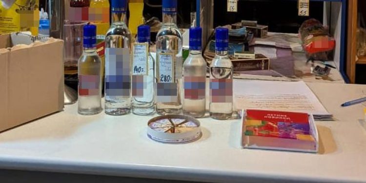 На рязанской улице Кальной незаконно торговали спиртным и сигаретами