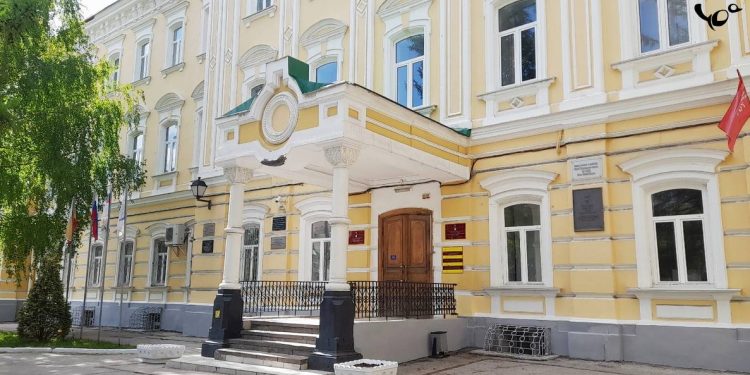 На фасаде РГУ имени Есенина планируют установить мемориальную доску профессору Курышеву