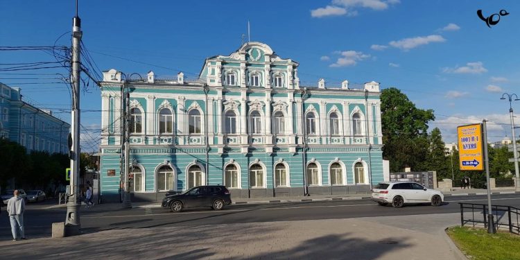 Рязанский бизнесмен выплатит 20 тысяч рублей за использование героев мультфильма "Три кота" Рязанский бизнесмен выплатит 20 тысяч рублей за использование героев мультфильма «Три кота»