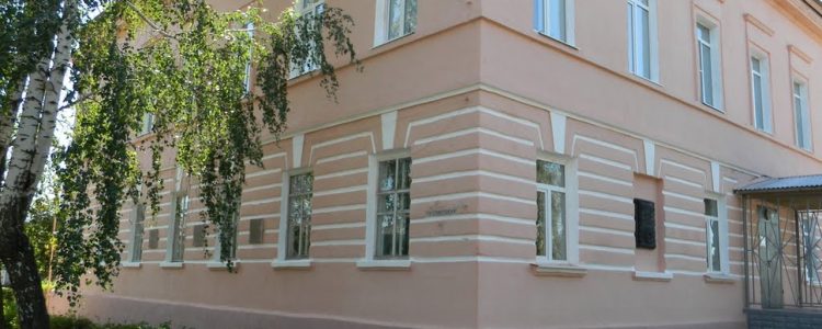 В рязанском Пронске в здании, в котором учились Мичурин и Боклевский, ведется ремонт без лицензии