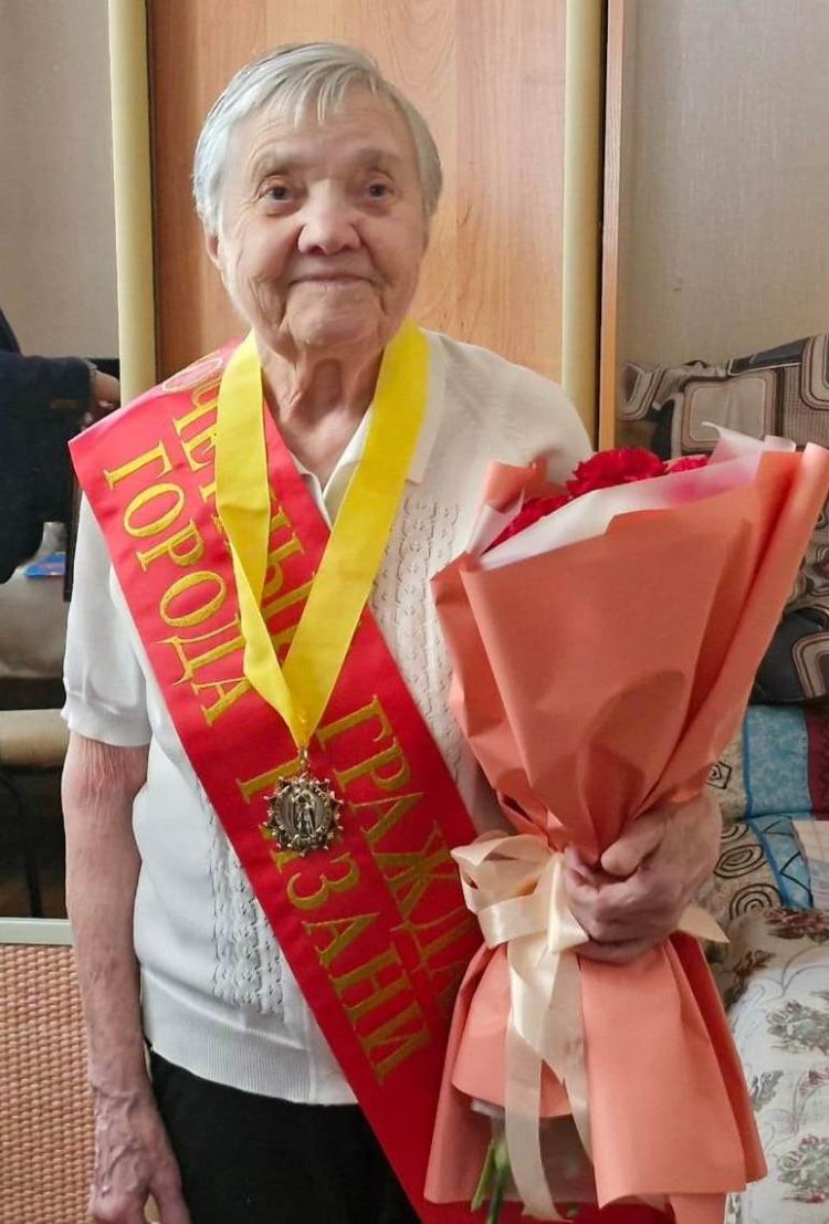 Звание «Почетный гражданин города Рязани» получила ветеран ВОВ Анастасия Степова