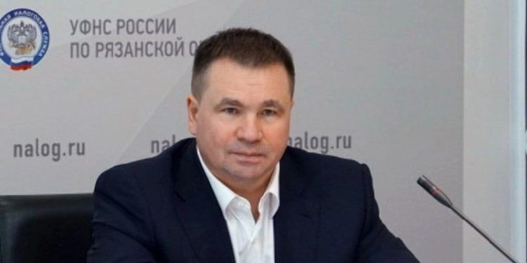 Депутат Рязанской облдумы Вячеслав Морозов трудоустроился на рязанский завод ЖБИ Депутат Рязанской облдумы Вячеслав Морозов трудоустроился на рязанский завод ЖБИ