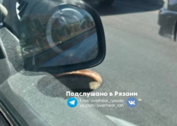 Рязанские водители рискуют угодить в открытый люк на Московском шоссе Рязанские водители рискуют угодить в открытый люк на Московском шоссе