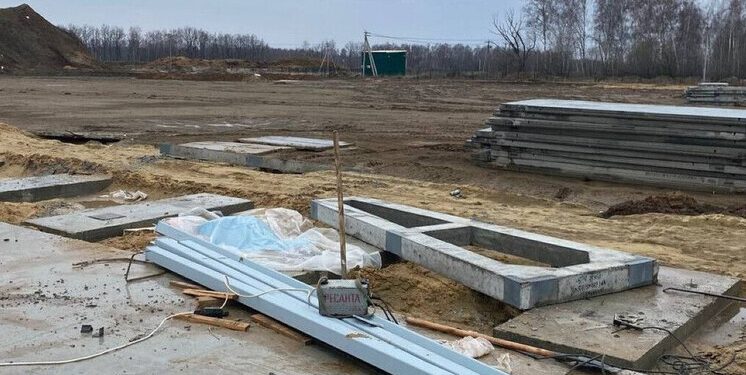 В Спасском районе 67-летний рабочий погиб при падении на него бетонной плиты В Спасском районе 67-летний рабочий погиб при падении на него бетонной плиты