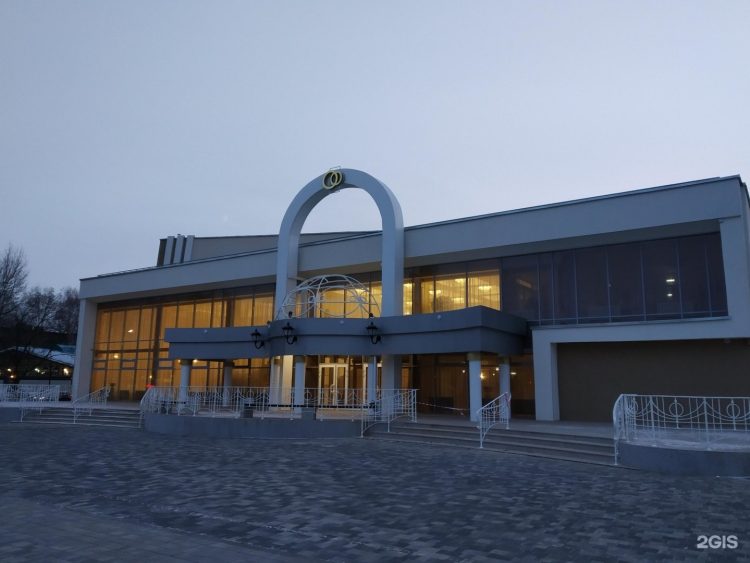 Ремонтные работы главного входа в рязанском Дворце торжеств завершат до 30 ноября