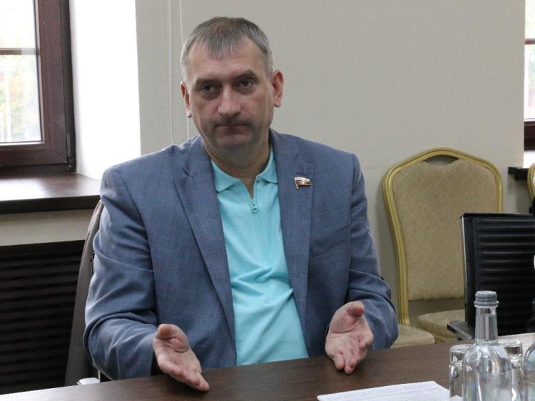 Еще один депутат ГД обвинен в крупной растрате