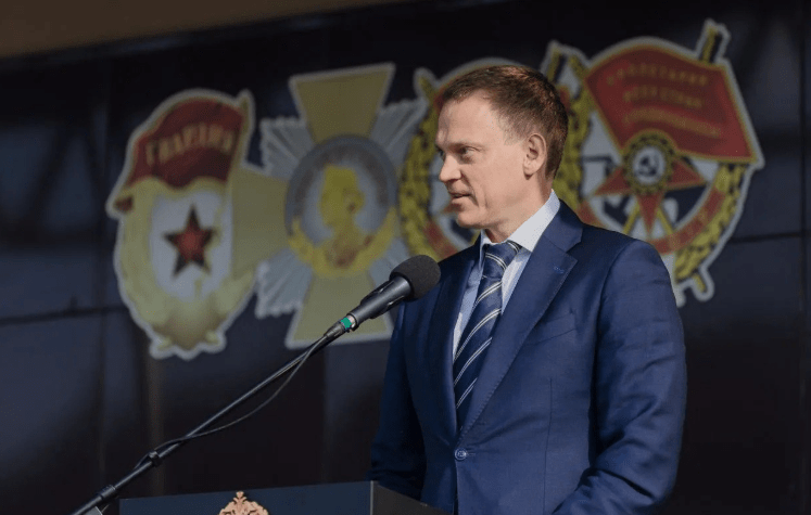Губернатор Малков поздравил курсантов Рязанского училища ВДВ с новым учебным годом