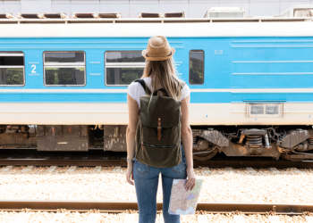 Поезда с остановкой в Рязани задержались в пути из-за атаки вражеских доронов Поезда с остановкой в Рязани задержались в пути из-за атаки вражеских доронов