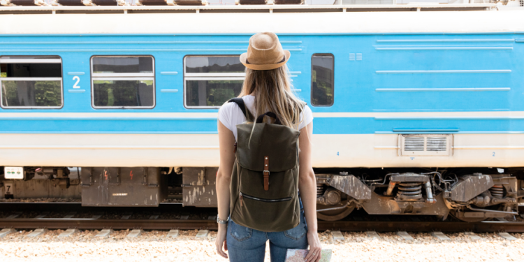 Поезда с остановкой в Рязани задержались в пути из-за атаки вражеских доронов