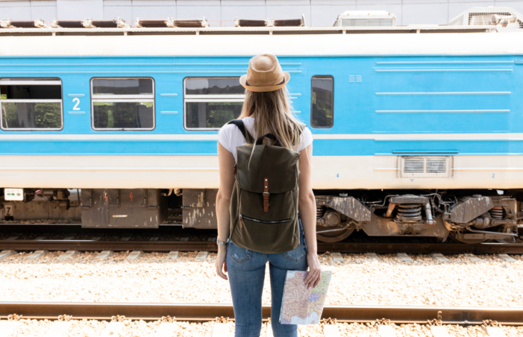 Поезда с остановкой в Рязани задержались в пути из-за атаки вражеских доронов