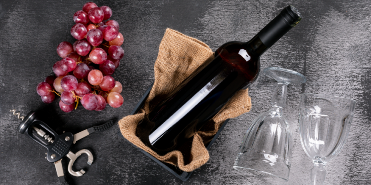 Ученый Панасюк назвал безопасную дозу вина, которую можно выпивать в день