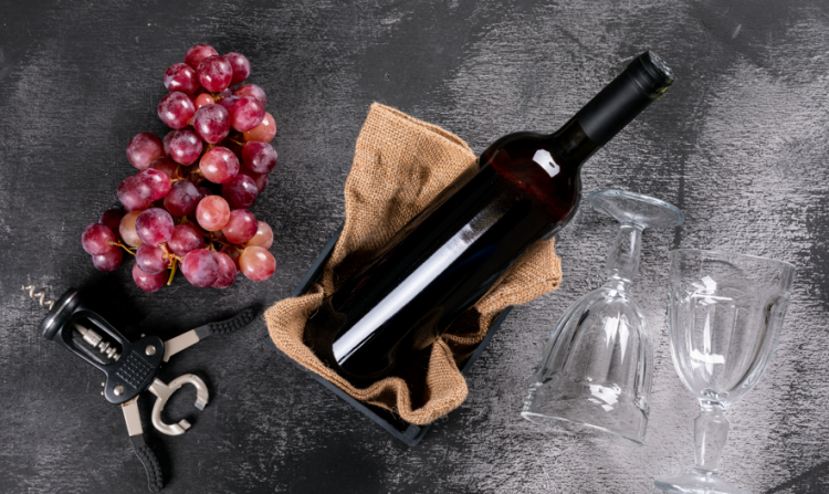 Ученый Панасюк назвал безопасную дозу вина, которую можно выпивать в день