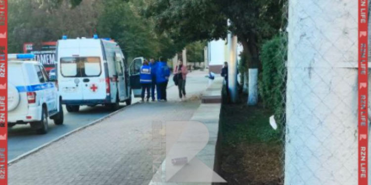 В центре Рязани засняли скорую помощь