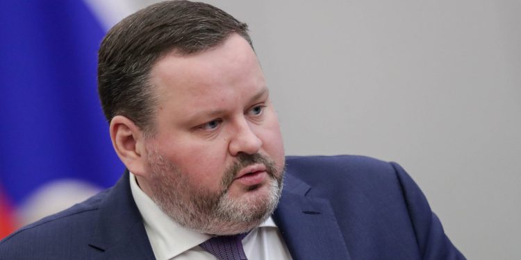 Котяков отреагировал на предложение сделать 8 июля выходным днем в России