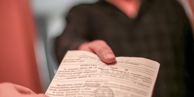 Поле рейда в Рязани 4 мигрантам пожелали заключить контракт с Минобороны РФ