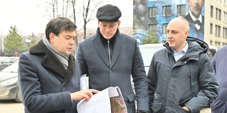 Губернатор Павел Малков посетил ключевые общественные пространства