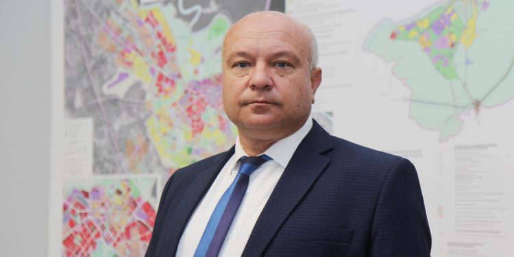 Префектом Московского района назначен бывший директор школы в Станькине Вячеслав Трусов