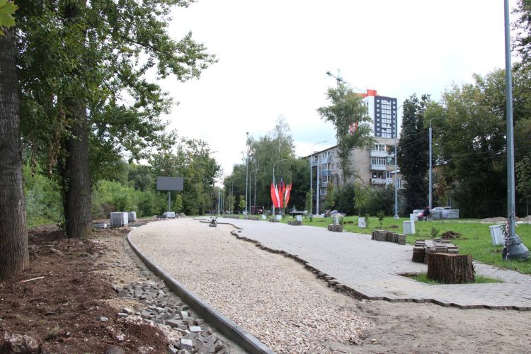 Работы по благоустройству на территории рязанского Гвардейского сквера завершат в октябре