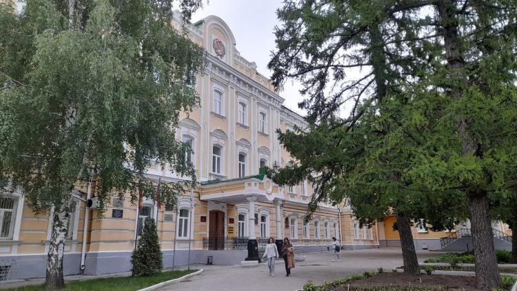 Боков: РГУ имени Есенина лишился 100 студентов из-за новых ограничений на количество «платников»