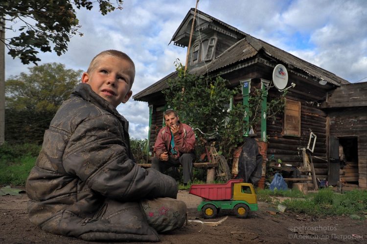 В России уменьшилось число бедных