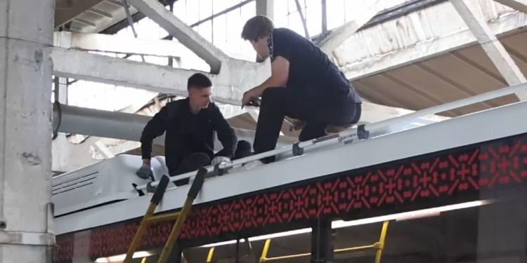 В рязанских троллейбусах и автобусах активно ремонтируют кондиционеры В рязанских троллейбусах и автобусах активно ремонтируют кондиционеры